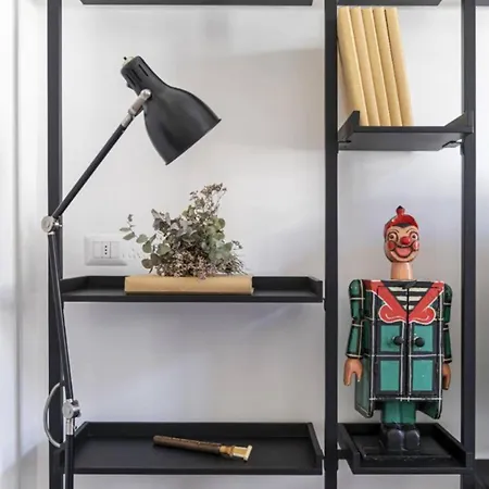 Modern Art - Art Pieces & Eclectic Deco Apartment Florence