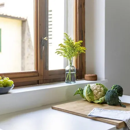 Modern Art - Art Pieces & Eclectic Deco * Firenze