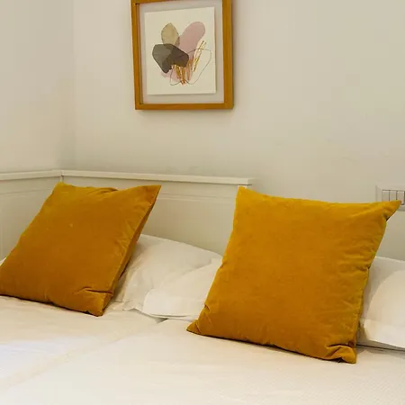 Modern Art - Art Pieces & Eclectic Deco