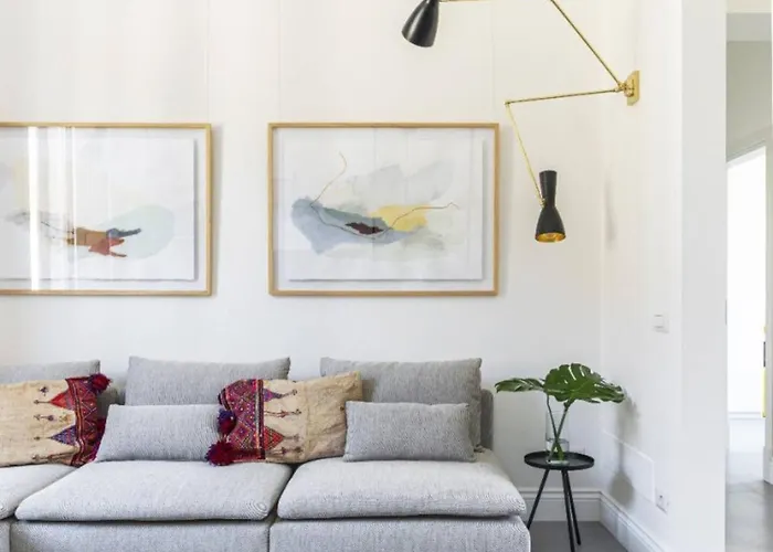 Modern Art - Art Pieces & Eclectic Deco Lejlighed